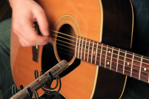 Recording Tips: Improving Your Acoustic Guitar Tone