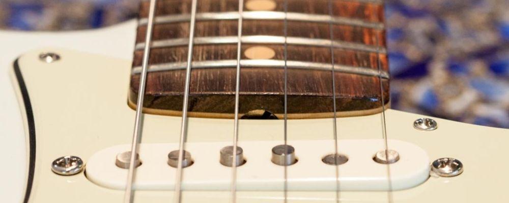 Tech Tips: Guitar Fretboard Radius Explained