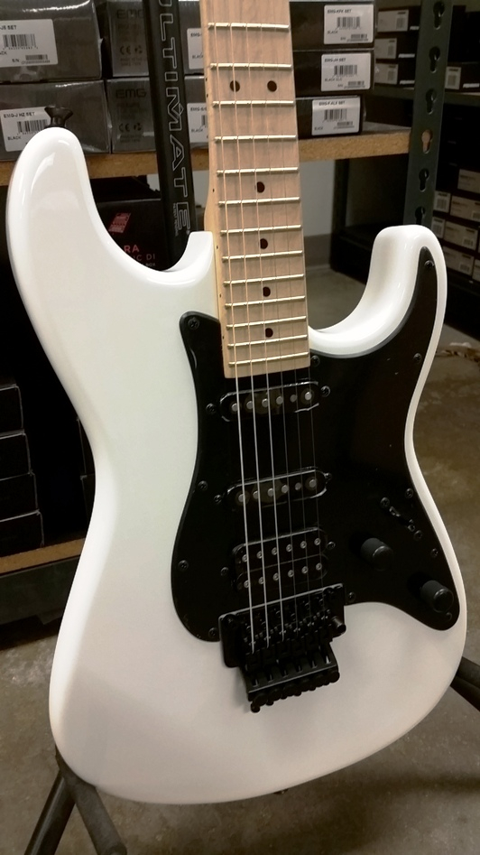 Jackson Adrian Smith SDX Electric Guitar HSS Maple Fretboard Snow White