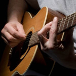 Tips On Learning To Sing While Playing The Guitar